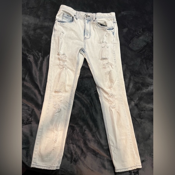 Men’s Zumiez Jeans - Picture 2 of 7